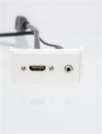 Vägguttag HDMI &amp; 3.5mm ljud 20cm kabel utanpå även Thors
